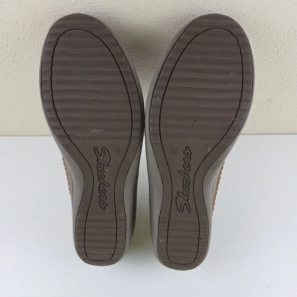 Skechers Savor Sedona Brown Suede Leather Slip On Mules Shoes Women's Size 11